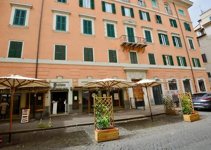 Intra\' Residenza In Trastevere